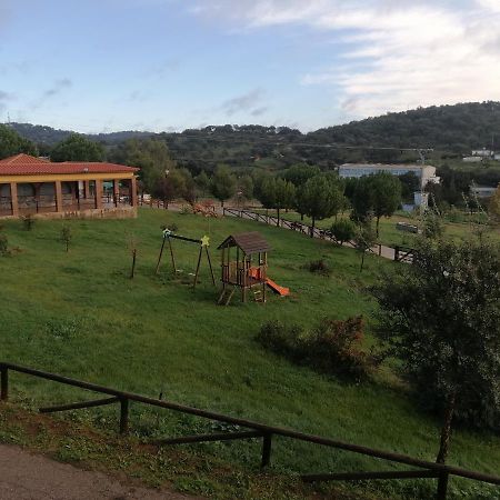 Casa Rural El Coto Hostal Zahinos Exterior foto